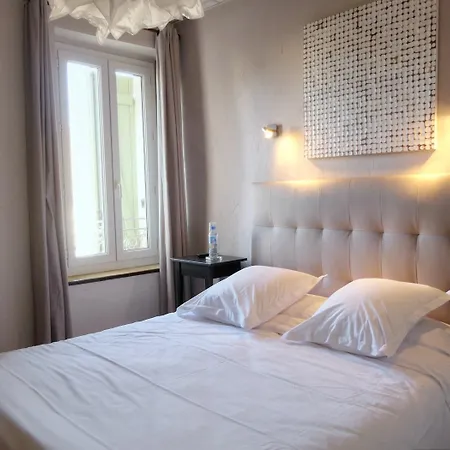 Отель Citotel De Provence